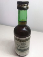 /album/vinho/a149-doliveiras-meio-doce-jpg/